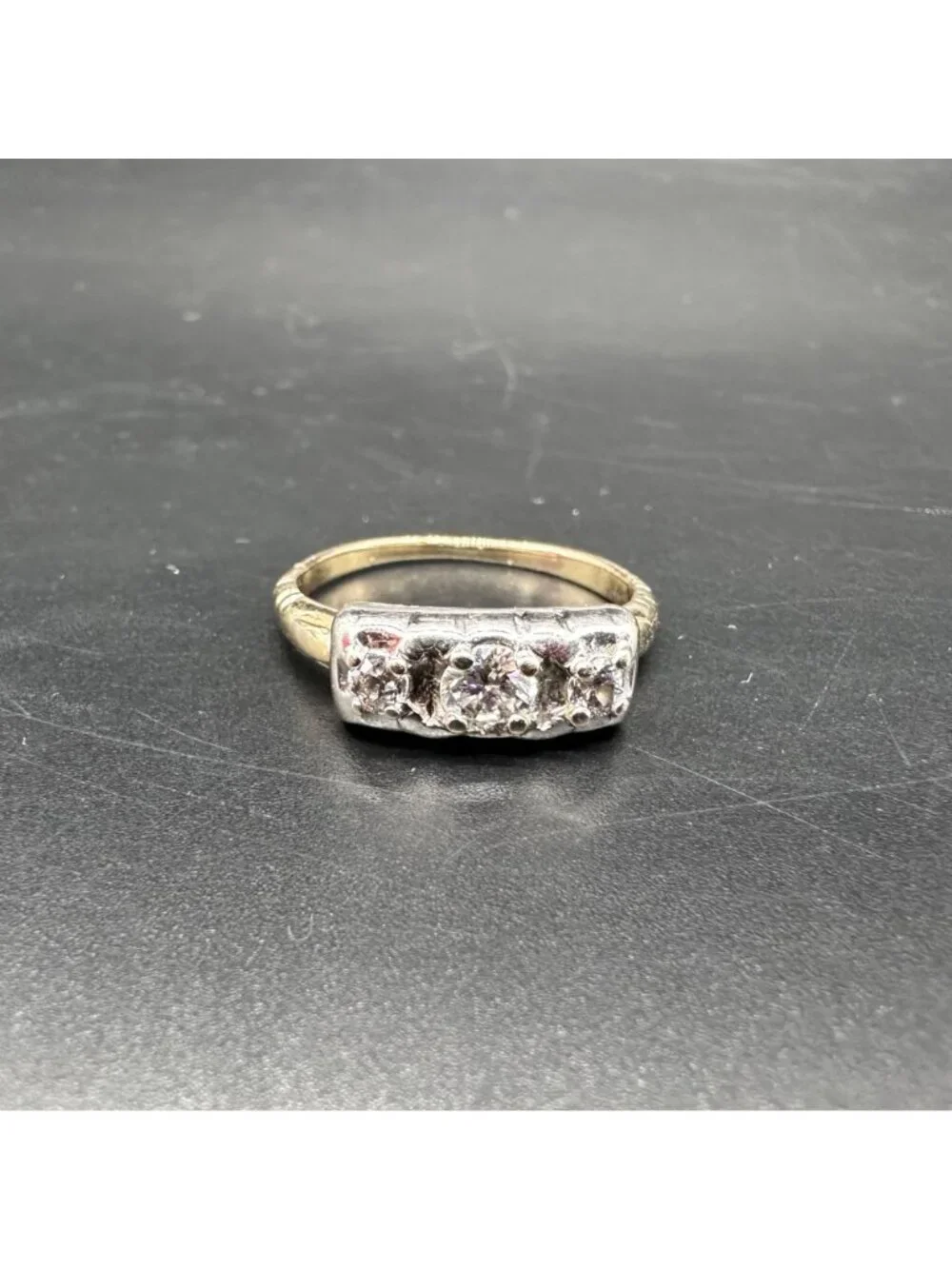 Vintage Three Stone Diamond Ring 14K Gold Elegant Jewelry Engagement Size 6.75 - Picture 5 of 14